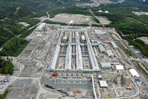 canadian aluminum companies.